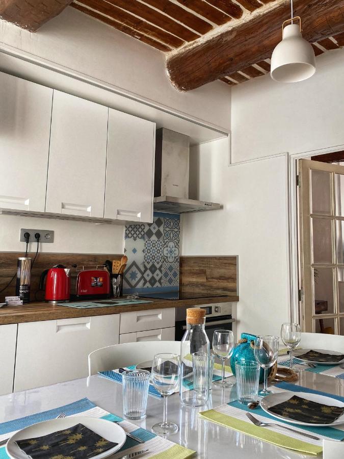 Escapade A Sanary, Au Coeur Du Village, 200M Du Port,Clim,Wifi,Parking Екстериор снимка